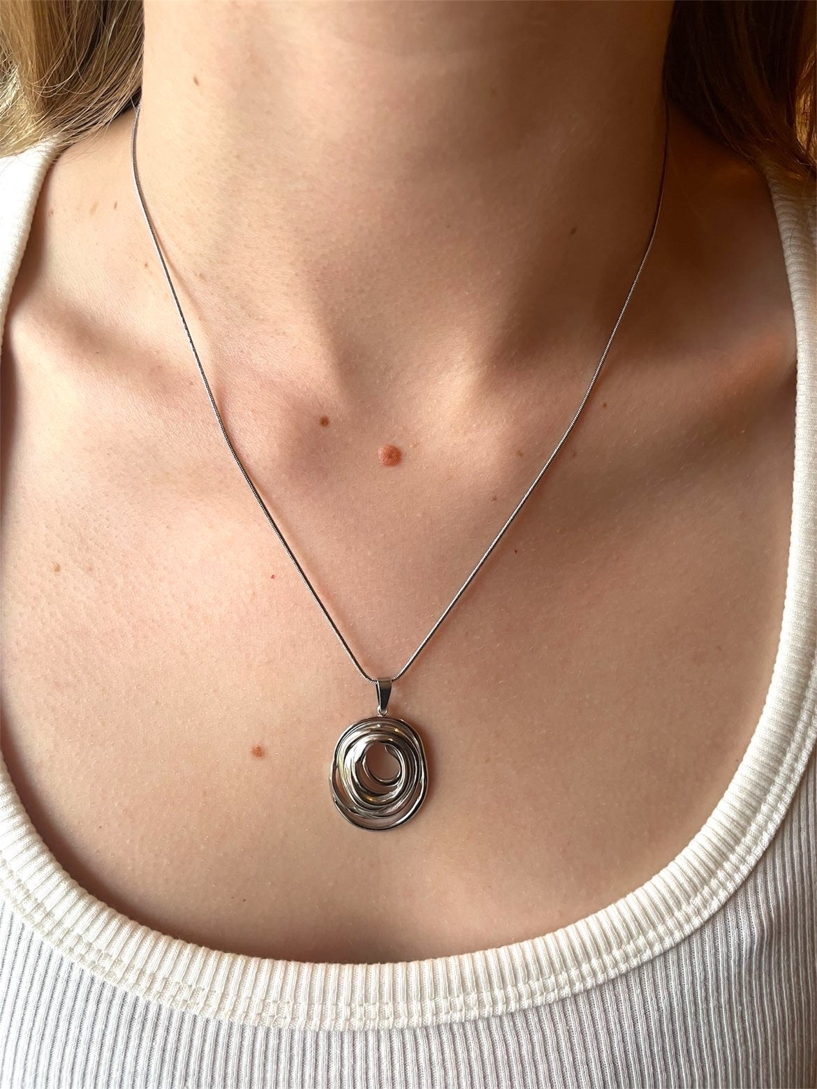 Violet Necklace - Silver