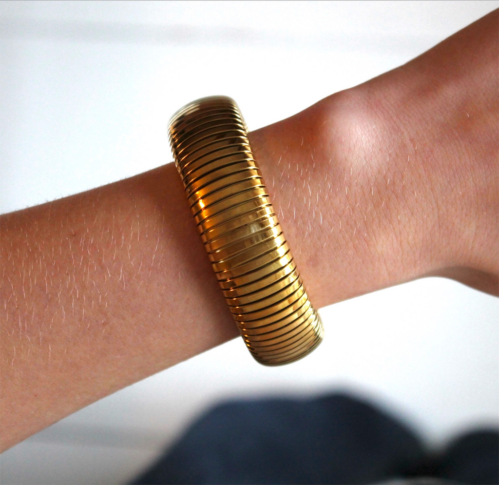 March Bracelet - Gold