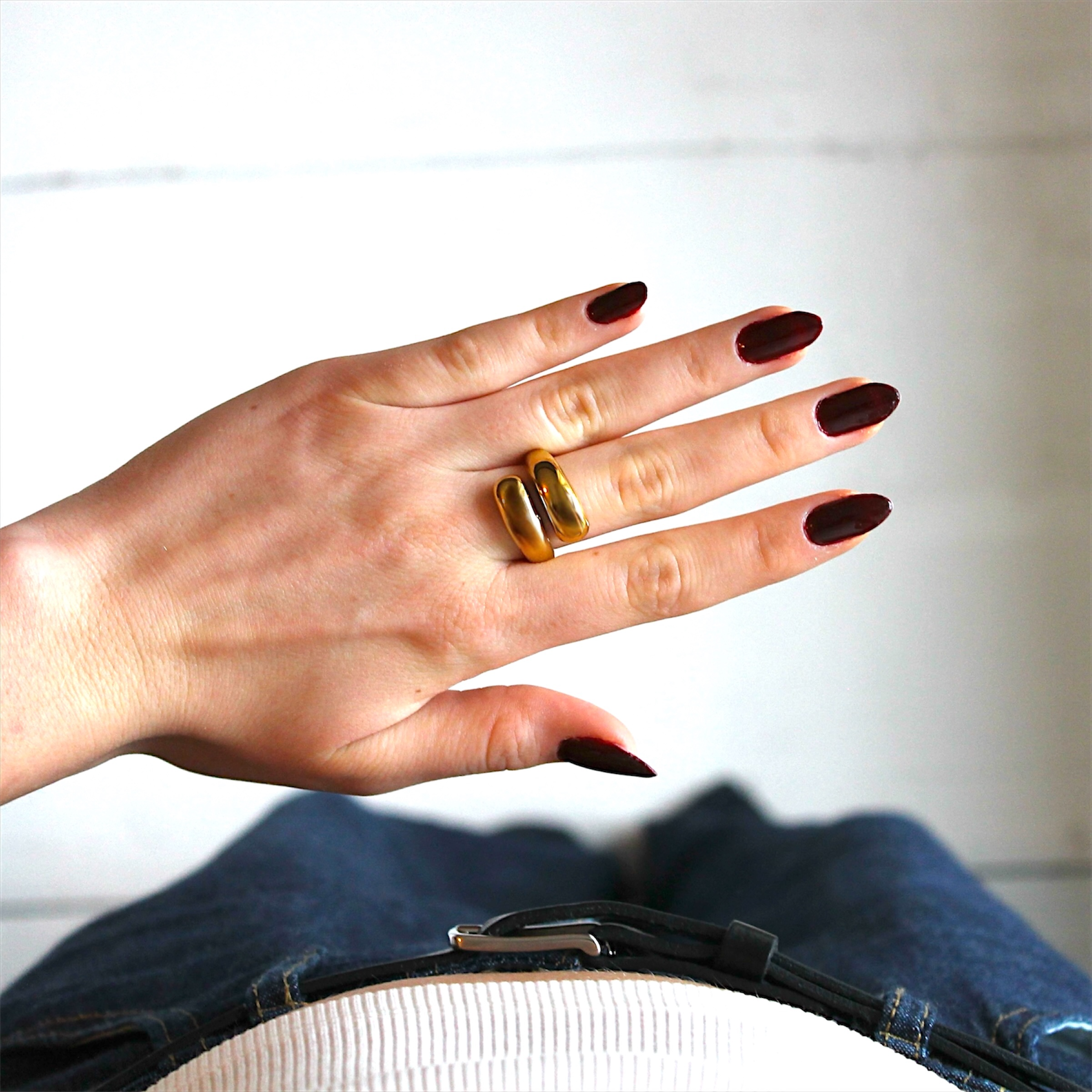 Ivory Ring - Gold